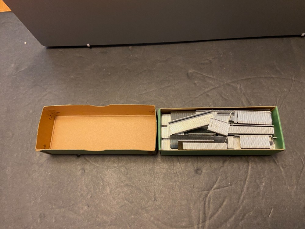 World Wide Standard Stamples H1 - 101A Old Staples Advertsing
