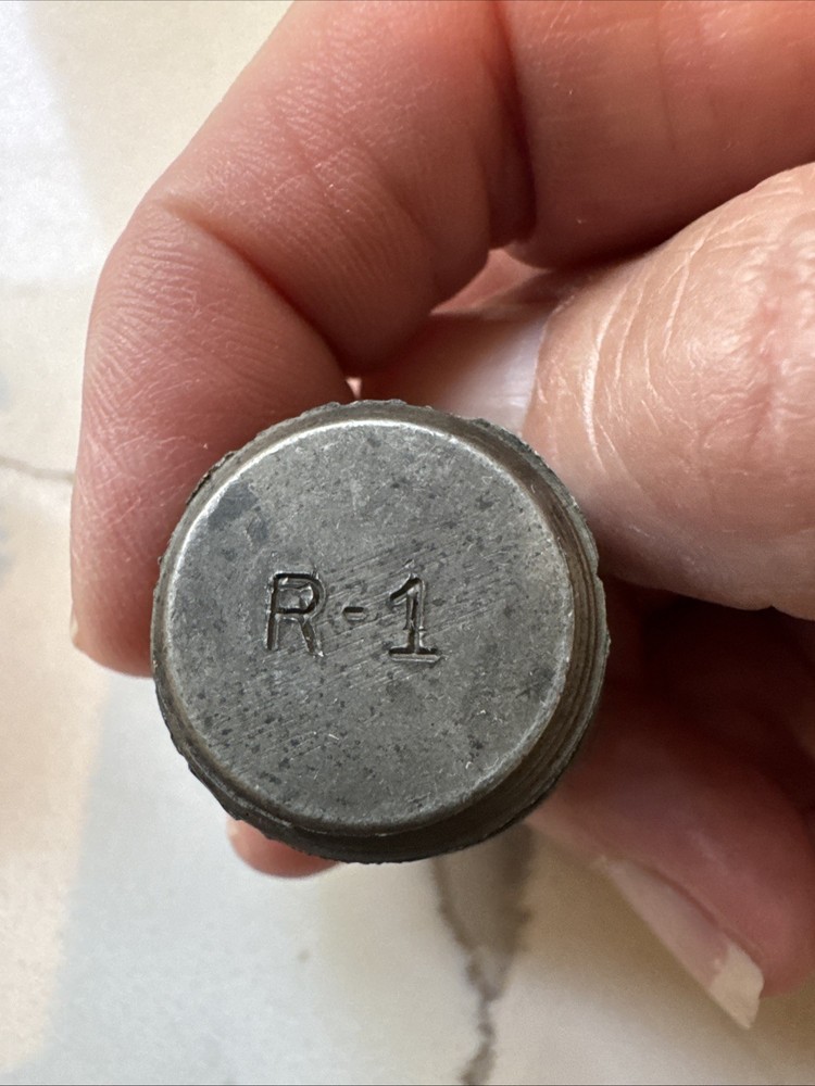 3 HOBART GRINDER #12 FEED SCREW STUDS