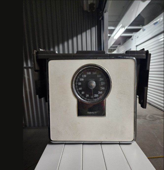 Vintage Thinner Bathroom Scale