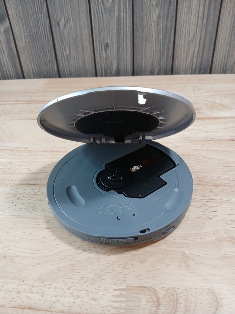 Lenoxx Sound Model CD-57 Programmable Compact Disc Player 2005 Works *Pre-Owned*