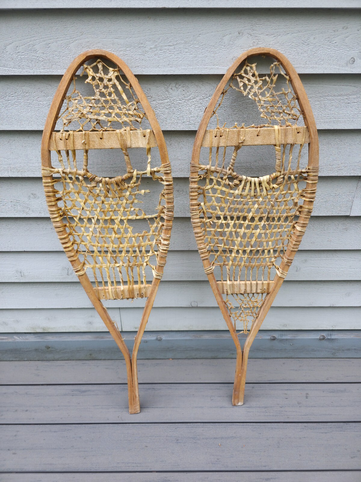 VINTAGE Old Wooden Frame Handmade Snowshoes DECORATION 42 x 12