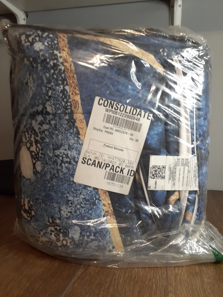 Deny Designs Elisabeth Fredricson  Comforter Set  Queen