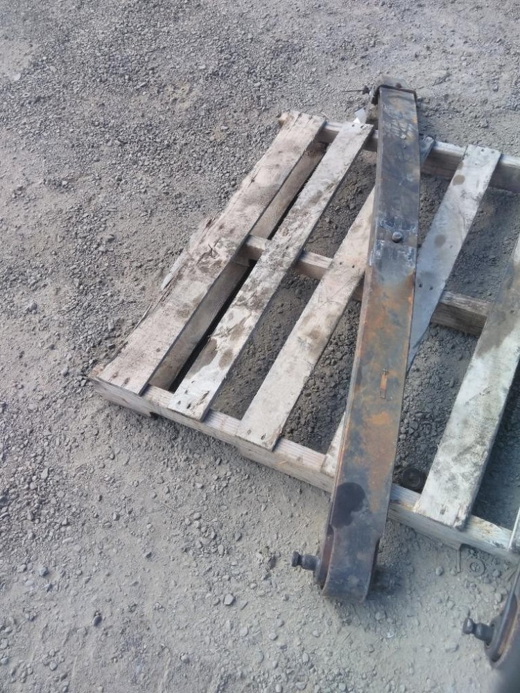 Replaces 2012 PETERBILT 384 FRONT LEAF SPRING , WA