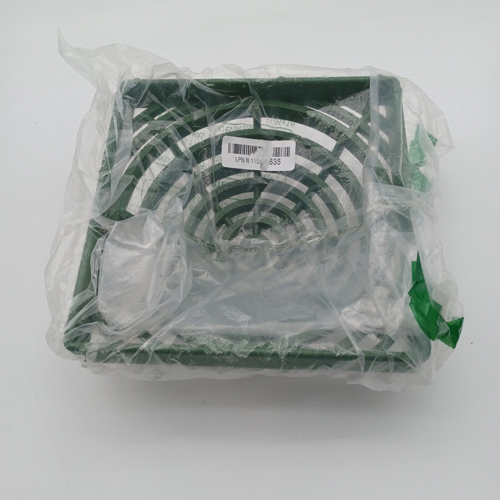 Atrium Grate 9 in. Green Square Polyolefin NDS