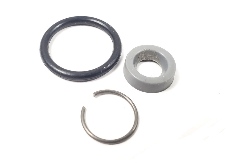 2004R Speedometer seal O-Ring, Seal & C-Clip