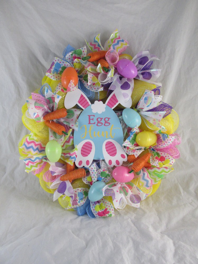 Bubbles, Cruffles, and Curls Deco Mesh Easter Wreath