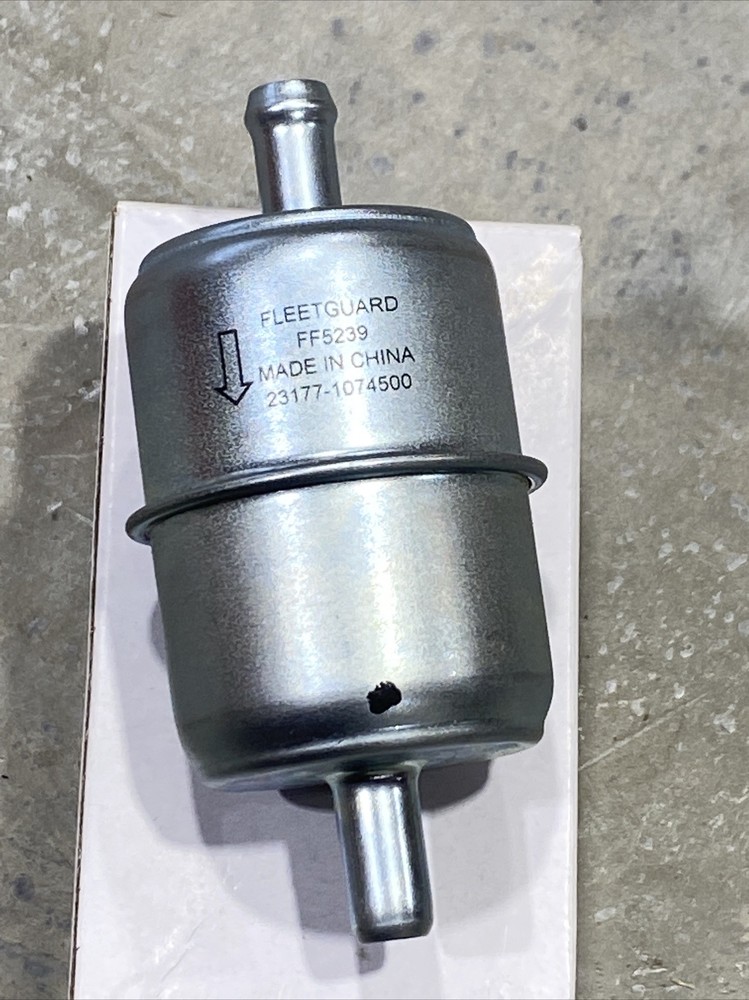 Fleetguard FF5239 Fuel Filter New