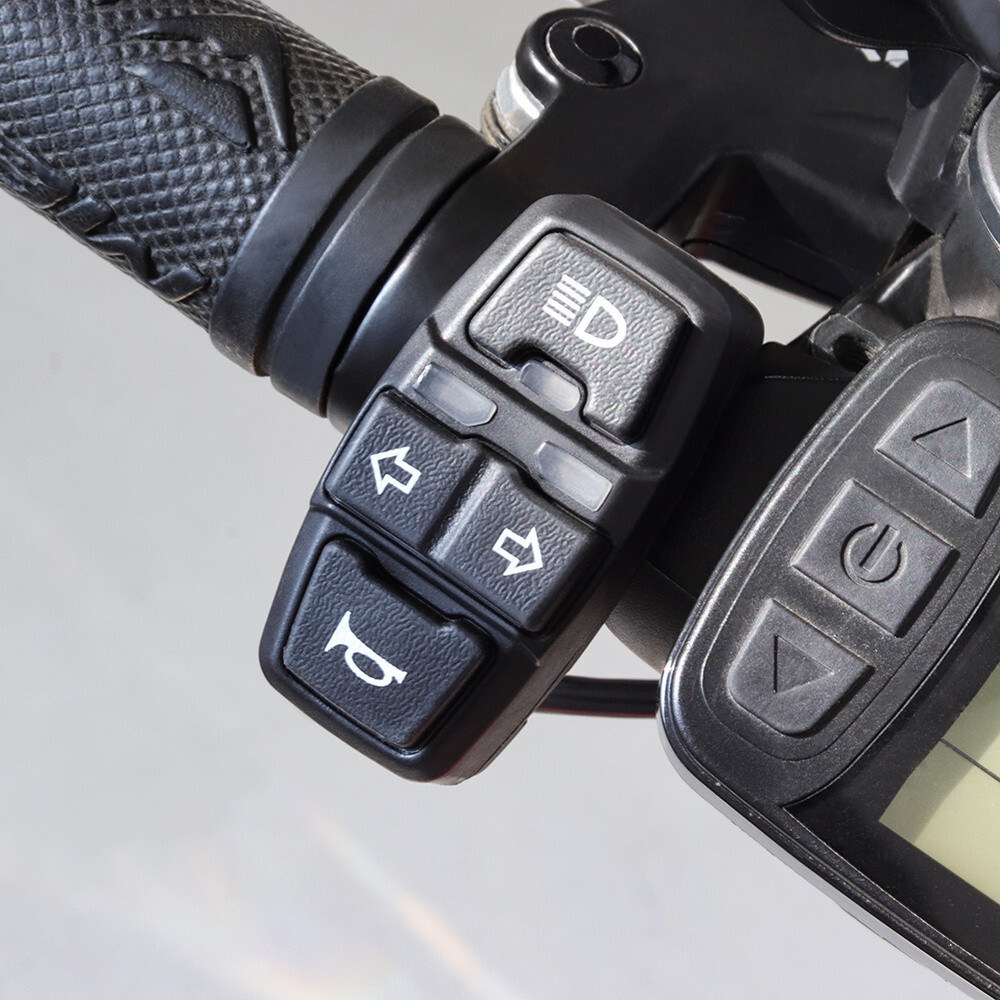 Motorcycle Handlebar Horn Button Turn Signal Fog Light ON/OFF Controller Switch