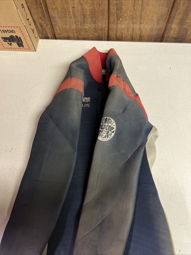 Ripcurl Freelite Used Wetsuit Top Medium