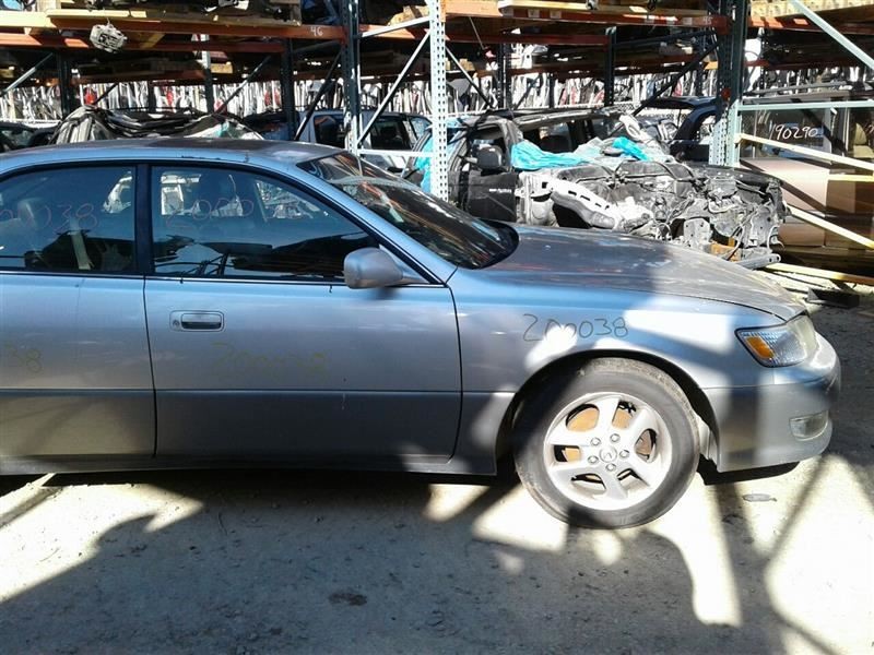 00-01 LEXUS ES300 HEADLAMP LEVELING CONTROL MODULE ECM ASSEMBLY