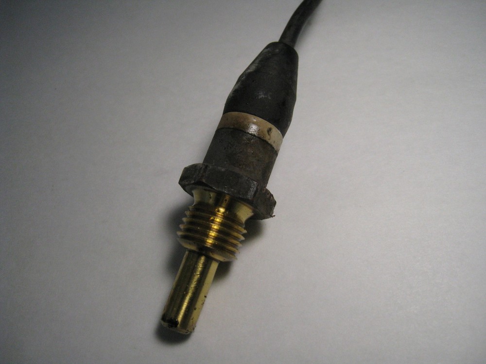 04 BMW R1150RT R1150 RT TEMPERATURE SENSOR
