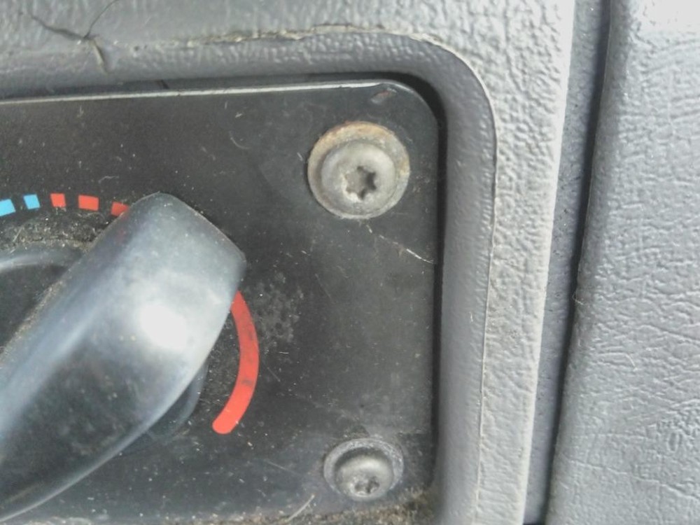 Replaces 2015 FREIGHTLINER M2 106 TEMPERATURE CONTROL , FL