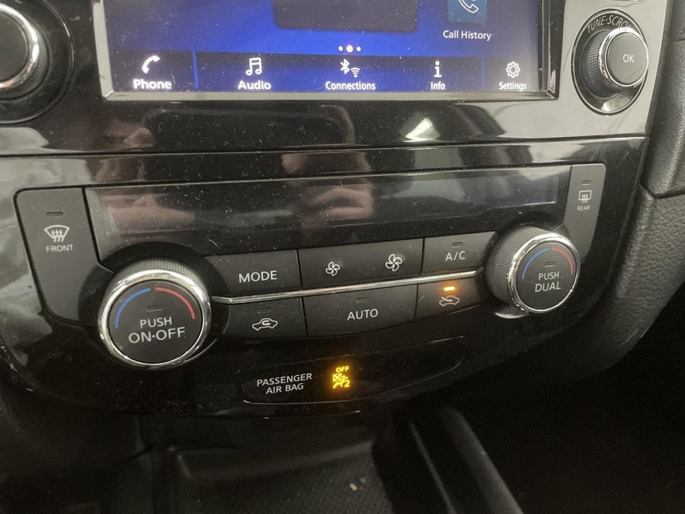 Driver Left Fuse Box Engine Fits 17-20 ROGUE 1063257