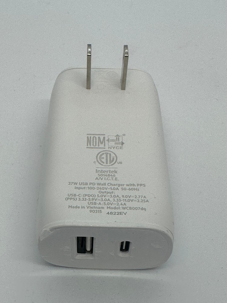 100% Genuine Belkin BOOST CHARGE 37W Dual Wall Charger iphone 15 android