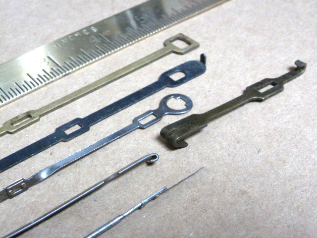 6 GOOD OLD BRACKET-MANTLE-WALL CLOCK PENDULUM LEADERS (A)