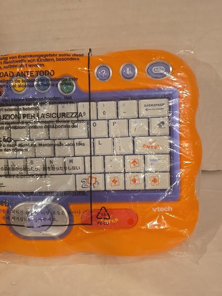 VTech V.Smile Smart Keyboard 2007 Learning System Educational With Cartridge