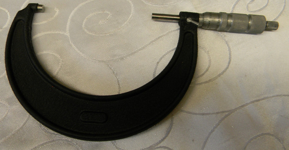 CENTRAL TOOLS 4-5" OUTSIDE MICROMETER #52RL