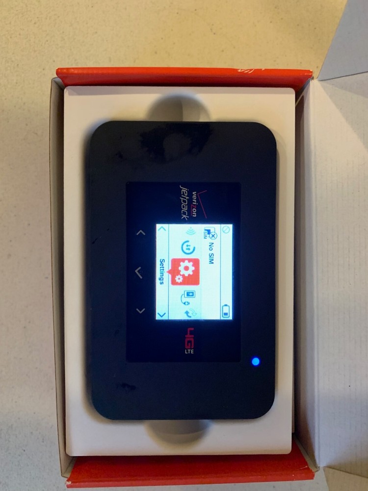 Verizon Jetpack 4G LTE Mobile Hotspot - AC791L