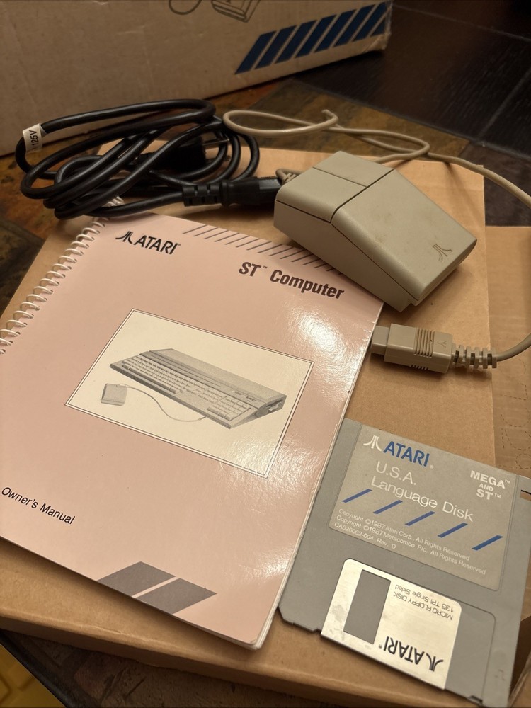 Atari 520ST Personal Computer, Original packaging, Lightly Used
