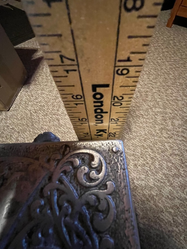 Vintage CAIL-O-Scope Coin Operated Machine STEP STOOL