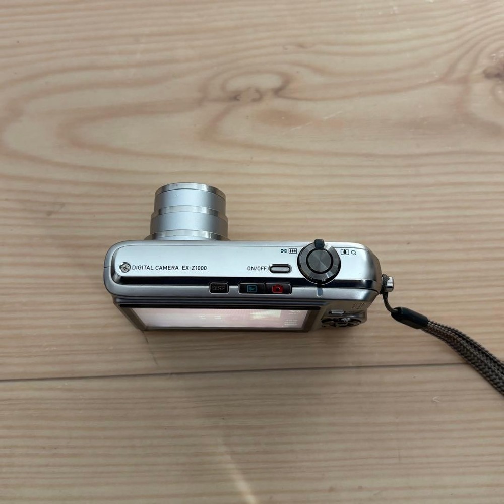 Excellent Condition CASIO EXILIM EX Z1000 Compact Camera Digital Camera