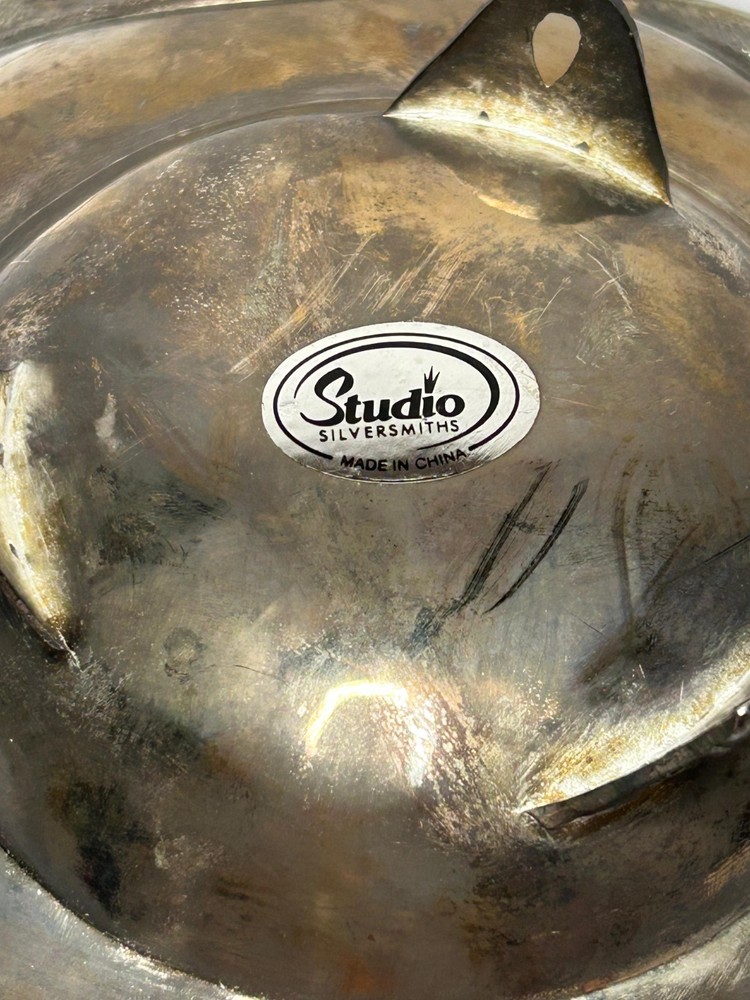 Antique Studio Silversmiths Silverplate Footed Flower Candy Nut Decorative Dish