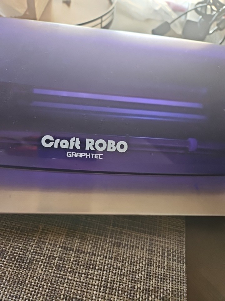 Graphtec Craft ROBO Pro CC100-20-CRP Vinyl Cutting Plotter