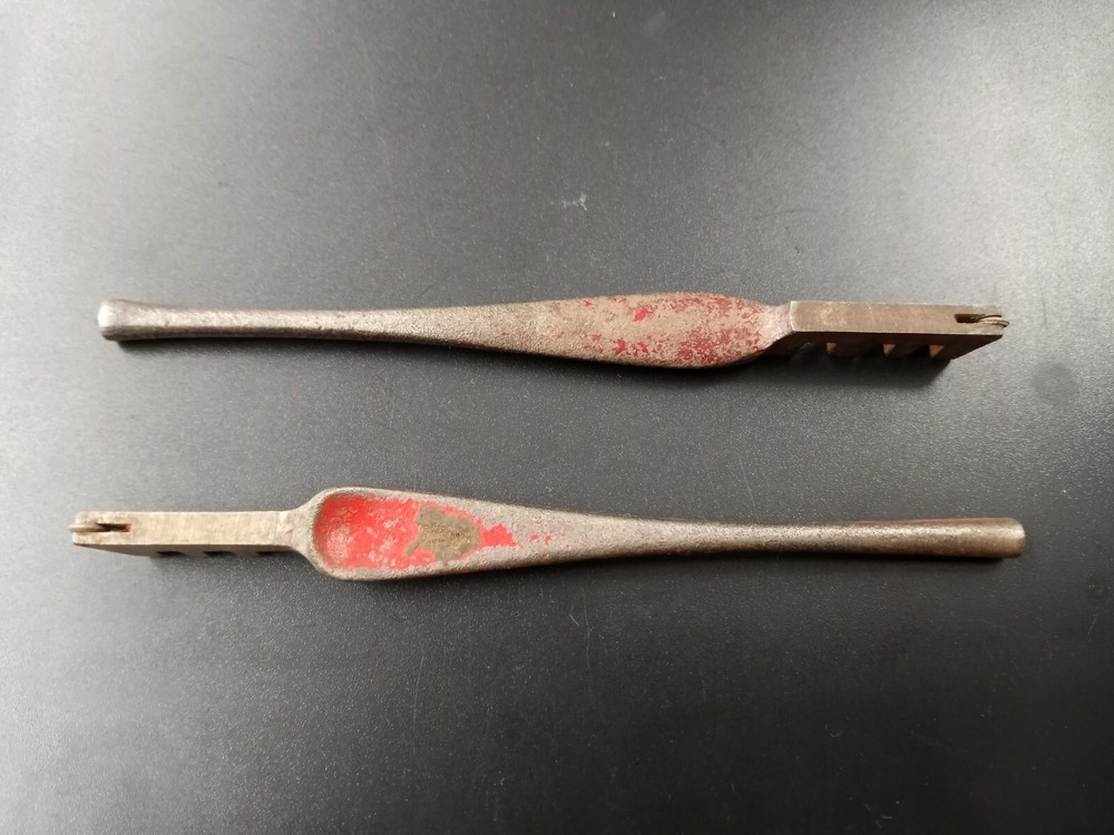 Vintage Pair, Red Devil, Sixty, Glass Cutters. Cutting Etching Tools