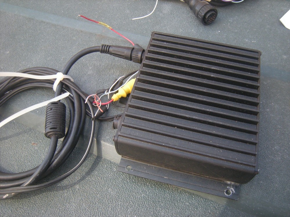 Garmin GPSMAP 2010C 10" Marine GPS Chartplotter Fish Finder Combo