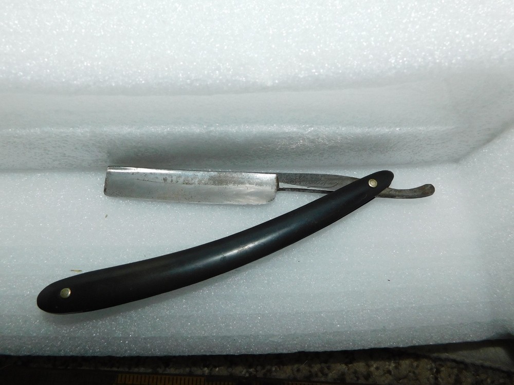 Vintage Antelope #98 Straight Razor