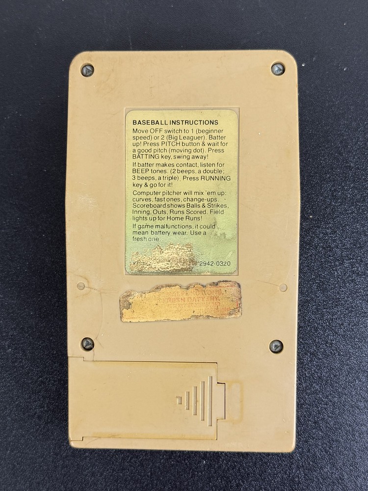VINTAGE Mattel Electronics Baseball Handheld Game 1978 w/ Box & Instructions