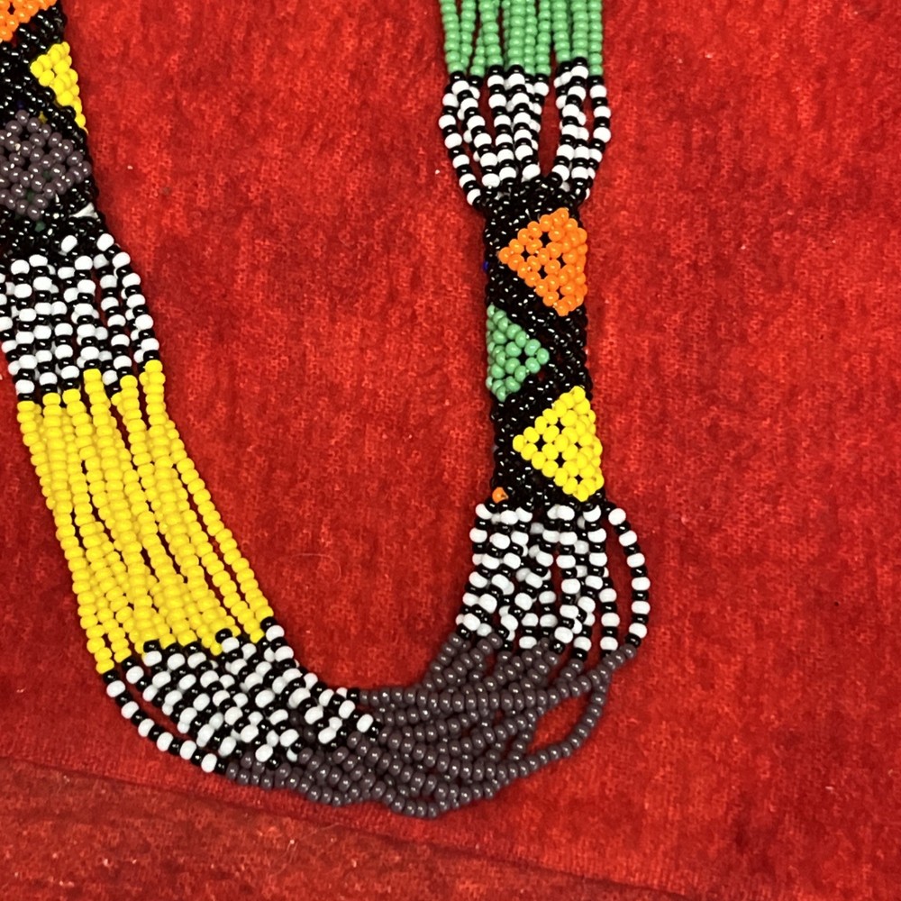 TRIBAL BEADED NECKLACE (2)