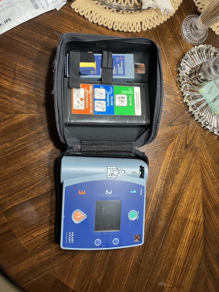 FUNCTIONAL Agilent Heartstream FR2.