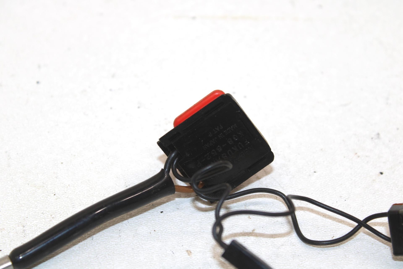 Polaris Oem Aux Kill Switch 4013381 Q825