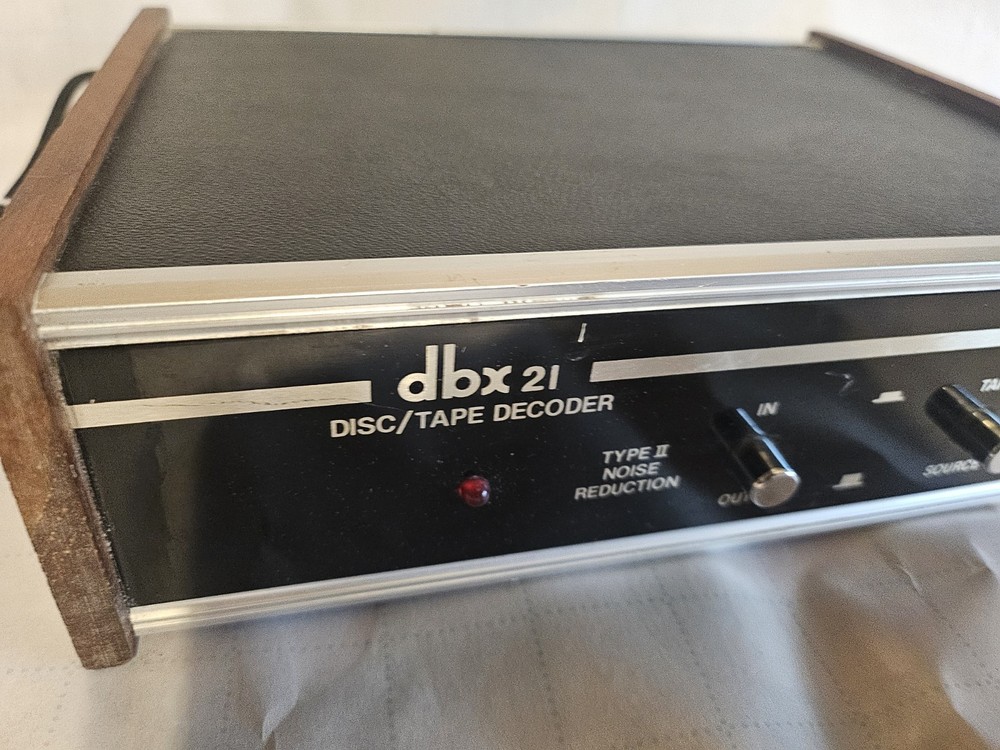 DBX 21 Disc Tape Decoder Noise Reduction Model 21 USA Made