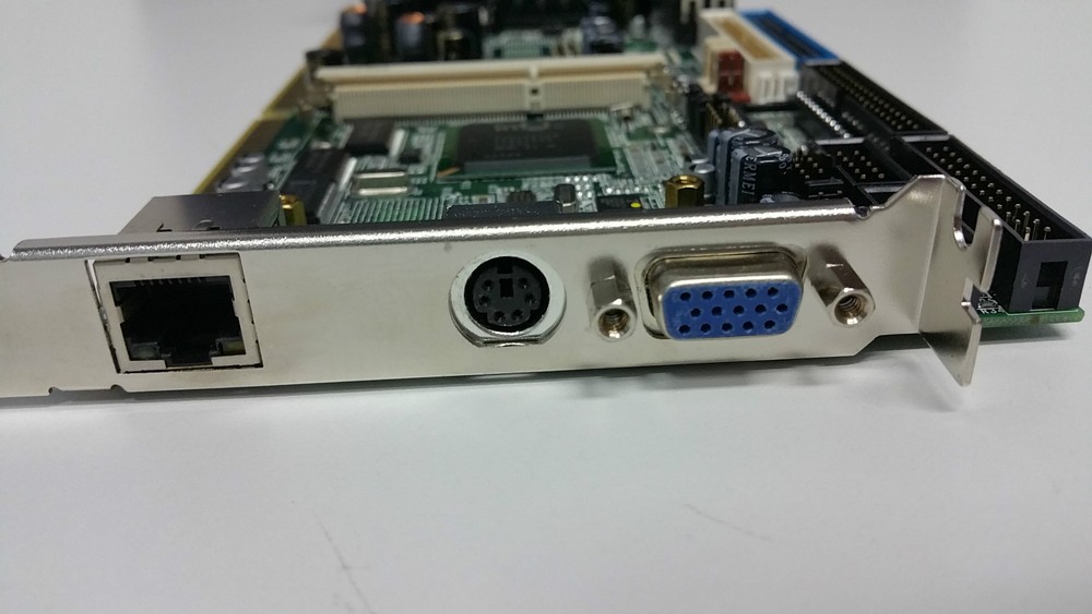 Single Board Computer Includes Processor and Ram