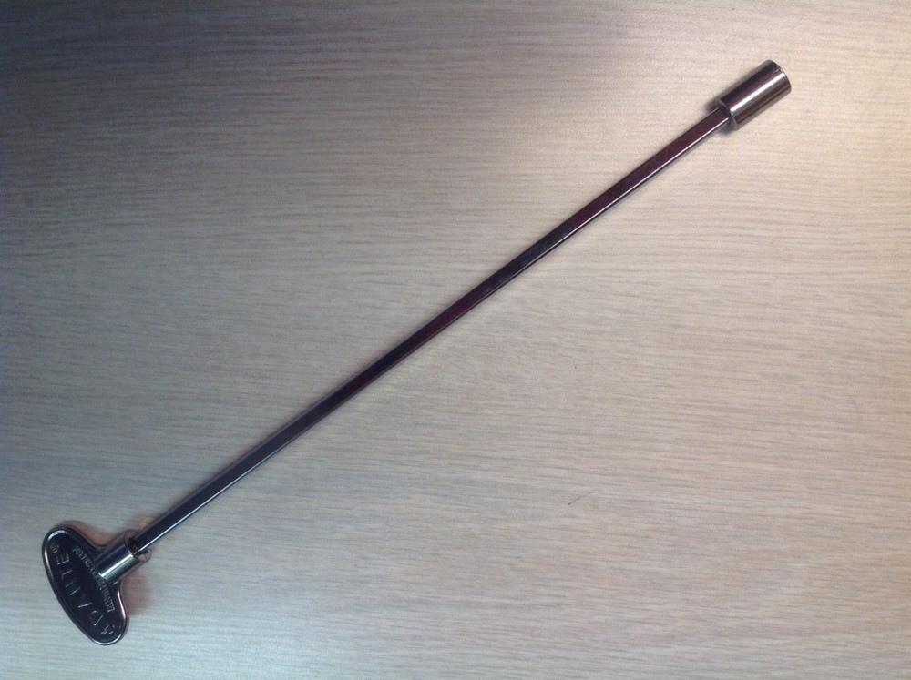 12" CHROME REPLACEMENT GAS VALVE KEY WITH A 1/4" & 5/16" SOCKET