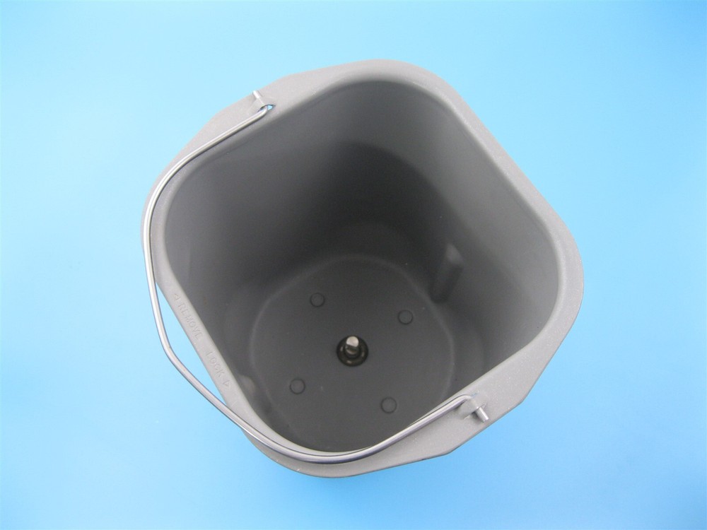 West Bend Bread Maker machine Pan (no paddle)41028