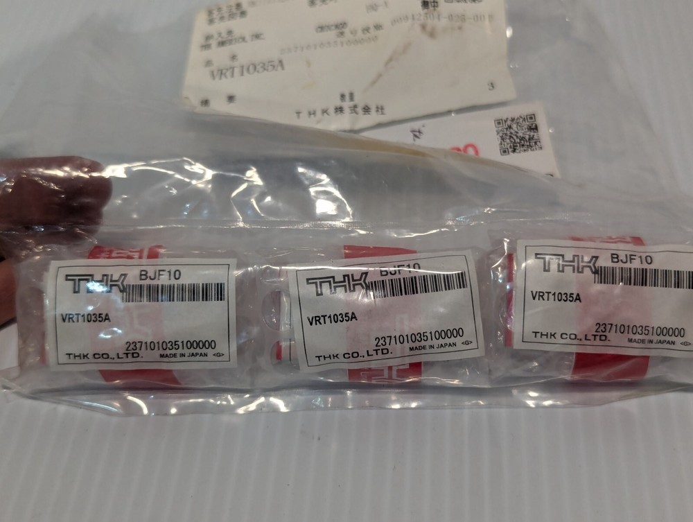 New THK VRT1035A Crossed Roller Linear Slide+Returns