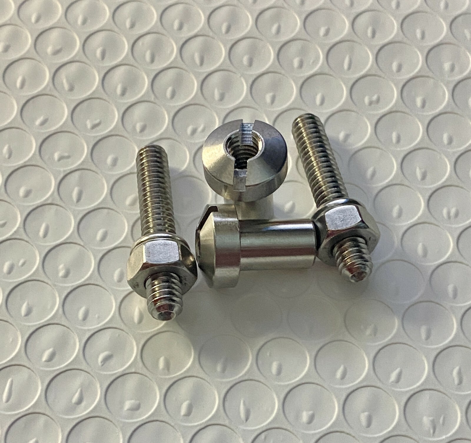 Sea Halt Penn Rod Clamp Bolt STUD OR NUT INTERNATIONAL 30 50 70 149-1184703