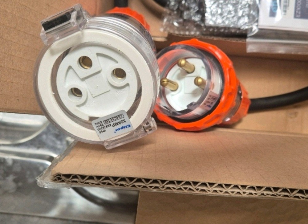 Enlogic EZ1152 32A Single Phase Inline Meter New