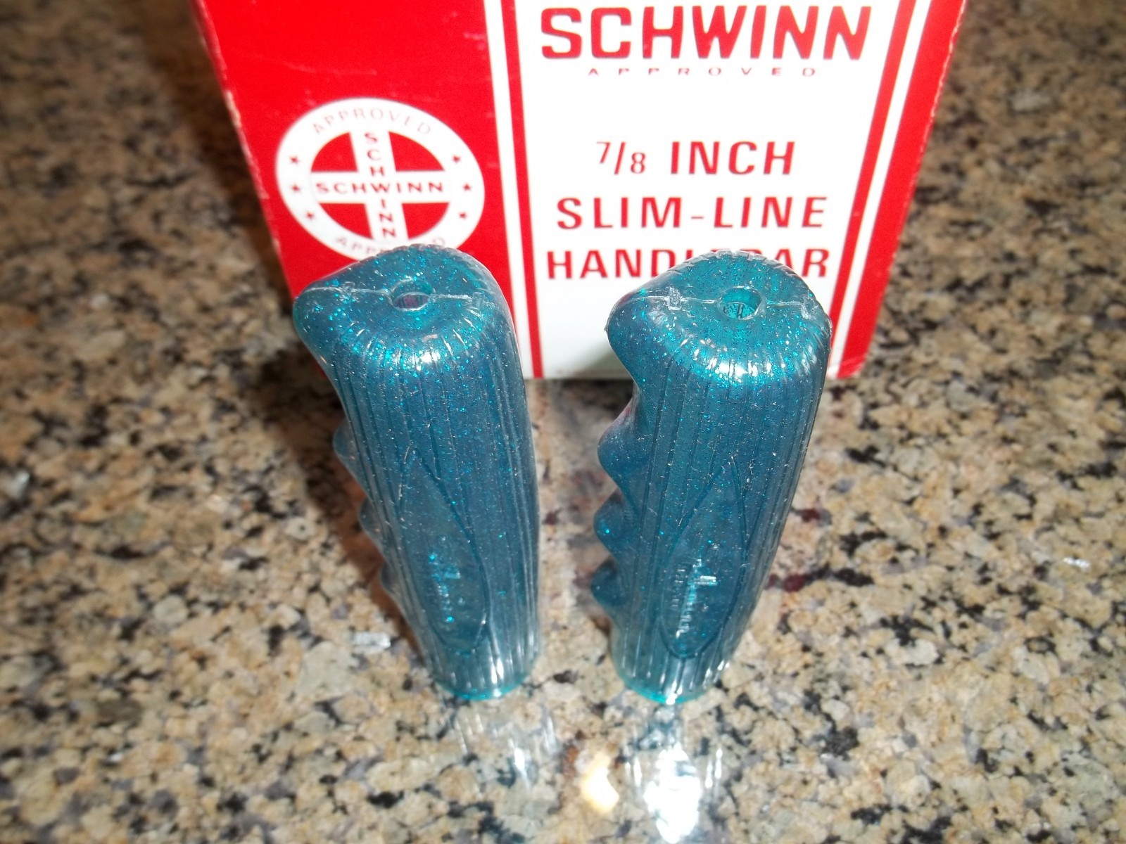 Schwinn Stingray NOS Blue glitter Bicycle Handlebar Grips Original full size