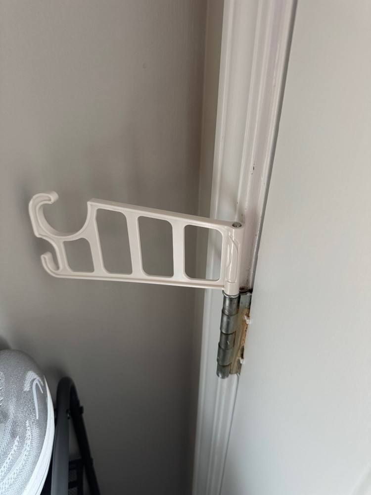space saving clothes hangers