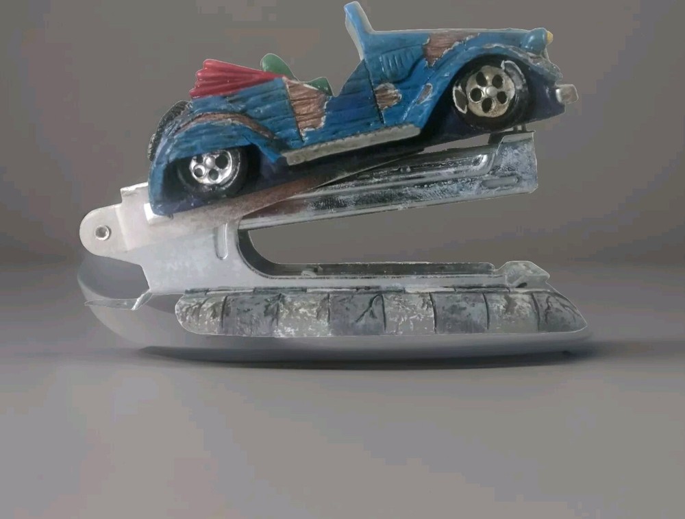 🟡 Antique Car Stapler Staples