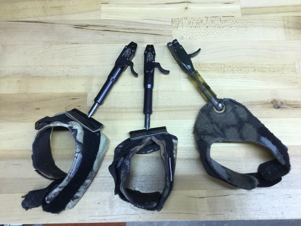 Archery Wrist Releases (3)