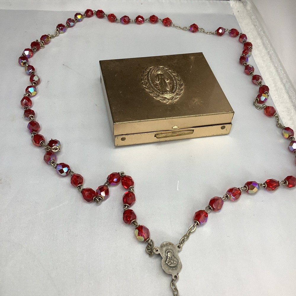 Vintage Rosary With Compact