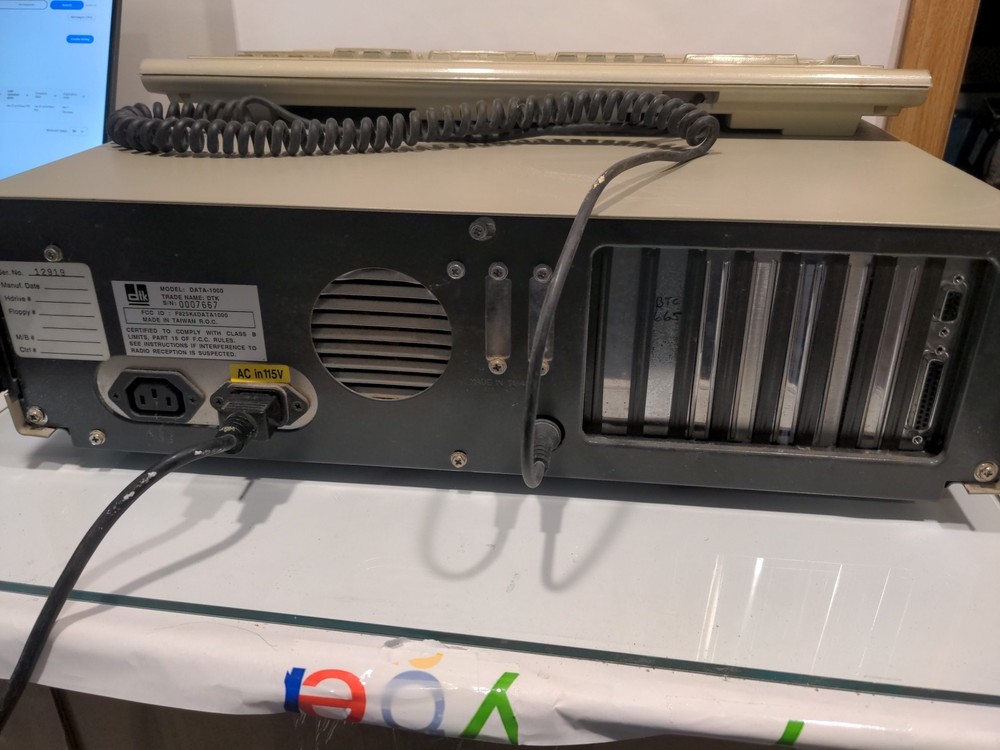 Vintage DTK DATA-1000 Desktop Computer Turns on - untested
