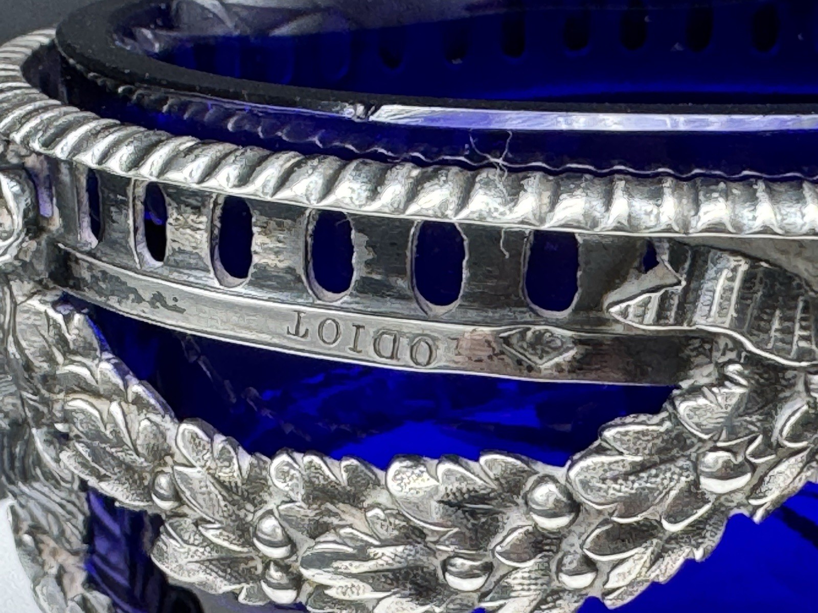 ANTIQUE FRENCH STERLING SILVER MASTER SALT CELLAR W/ COBALT BLUE GLASS INSERT