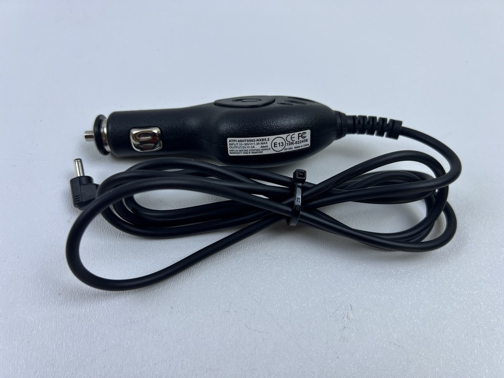 Magellan Maestro 5310 GPS Navigation Bundle + Cables + Accessories READ!