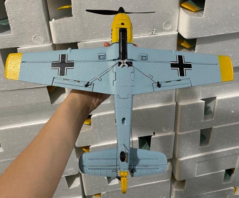 VOLANTEX Bf-109 TRAINER w/PASS (Pilot Assist Stability Software)